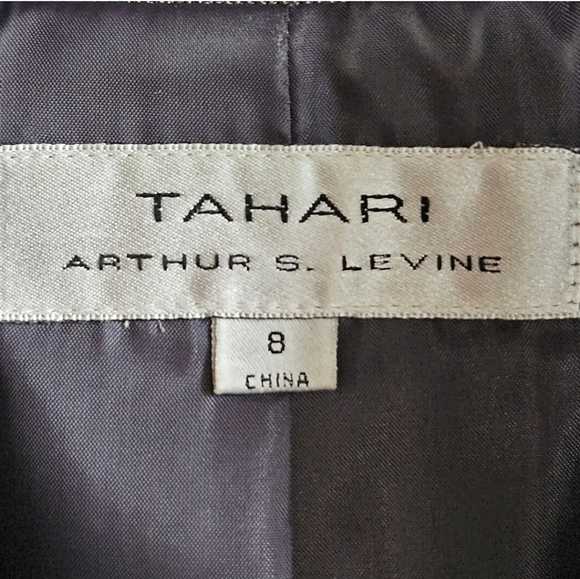 TAHARI ARTHUR S. LEVINE 2PCS PANTSUIT WOMEN'S SIZE 8 - Picture 10 of 11